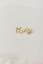 Load image into Gallery viewer, Castel & Co River - Gold