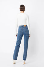 Load image into Gallery viewer, Mossman The Brooklyn Top - White Hyde Boutique