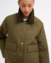 Load image into Gallery viewer, Barbour Kirby Quilted Jacket - Ivy Green/Ancient Hyde Boutique