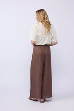 Load image into Gallery viewer, Drama The Label Dalila Top - White Dobby