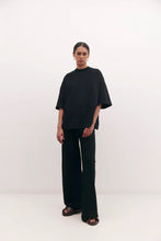 Load image into Gallery viewer, Harris Tapper Irving Trouser - Black Pants Hyde Boutique