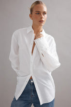Load image into Gallery viewer, Caitlin Crisp Vienna Shirt - White