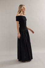 Load image into Gallery viewer, Caitlin Crisp Elsa Dress - Black Hyde Boutique