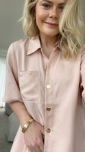 Load image into Gallery viewer, Moke Missy Women's Shirt - Dusty Rose Hyde Boutique