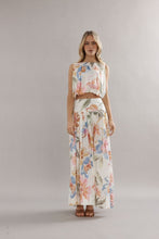 Load image into Gallery viewer, Caitlin Crisp Bubble Crop - Tea Party Floral Hyde Boutique