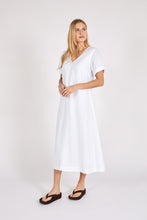 Load image into Gallery viewer, Marlow Tivoli Linen Dress - White
