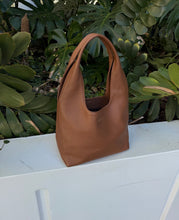 Load image into Gallery viewer, SABEN Kiki Shoulder Bag - Tan Lightly Milled Bag SABEN