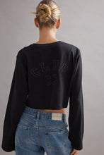 Load image into Gallery viewer, Caitlin Crisp Club CC Long Sleeve Cropped Tee - Black
