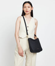 Load image into Gallery viewer, SABEN Rosie Shoulder Bag - Black Hyde Boutique