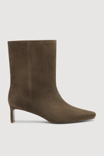 Load image into Gallery viewer, Assembly Label Allison Suede Boot - Bark Hyde Boutique