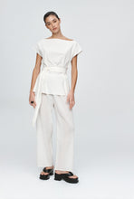 Load image into Gallery viewer, Marle Jude Top - Blanc