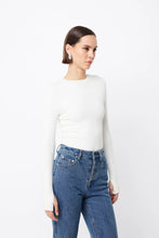 Load image into Gallery viewer, Mossman The Brooklyn Top - White Hyde Boutique