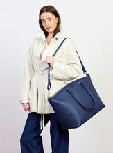 Load image into Gallery viewer, SABEN Roma Weekender - Ink