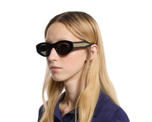 Load image into Gallery viewer, Gucci GG2065S Sunglasses - Black Sunglasses Gucci