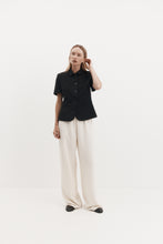 Load image into Gallery viewer, Harris Tapper Short Sleeve Bardot Blazer - Black