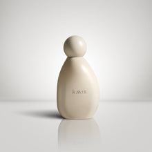 Load image into Gallery viewer, Raaie Golden Nectar Mānuka Honey Enzyme Cleanser Hyde Boutique