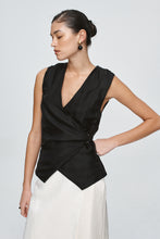 Load image into Gallery viewer, Marle Max Vest - Black