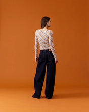 Load image into Gallery viewer, Ruby Buzz Jean - Unwashed Hyde Boutique