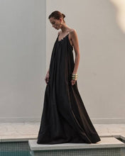 Load image into Gallery viewer, Rebecca Vallance Sable Maxi - Black