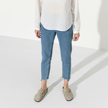 Load image into Gallery viewer, Birkenstock Boston SFB Suede Leather (Regular) - Taupe Footwear > Clogs > Suede Clogs > Birkenstock Hyde Boutique