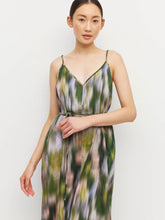 Load image into Gallery viewer, Juliette Hogan Always Slip - Hydrangea Haze Cotton Flurry