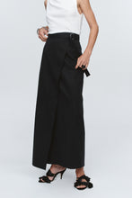 Load image into Gallery viewer, Marle Cain Skirt - Black Hyde Boutique
