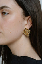 Load image into Gallery viewer, Castel & Co Callie Earrings - Gold