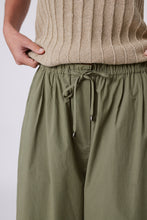Load image into Gallery viewer, Marlow Cascade Wide Leg Pant - Laurel Hyde Boutique