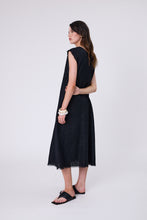 Load image into Gallery viewer, Marlow Costa Linen Dress - Black Apparel > Women > Clothing > Dresses > Midi Dresses > Marlow Hyde Boutique