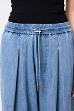 Load image into Gallery viewer, Mossman High Tide Pant - Chambray Hyde Boutique