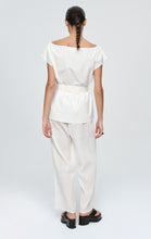 Load image into Gallery viewer, Marle Jude Top - Blanc