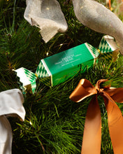 Load image into Gallery viewer, Ecoya Hand Repair Bonbon 40ml - French Pear Bonbon cracker Ecoya