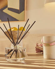 Load image into Gallery viewer, Ecoya High Summer Ceramic Candle - Blackcurrant & Mint Hyde Boutique