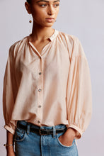 Load image into Gallery viewer, Mahsa Everyday Blouse - Blush Hyde Boutique