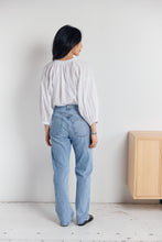 Load image into Gallery viewer, Mahsa Everyday Blouse - White Hyde Boutique