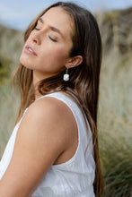 Load image into Gallery viewer, Castel & Co Nina Earrings - Gold