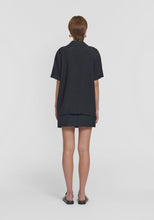 Load image into Gallery viewer, Viktoria & Woods Hepburn Shirt - Black Hyde Boutique