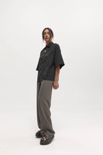 Load image into Gallery viewer, Harris Tapper Irving Trouser - Grey Hyde Boutique