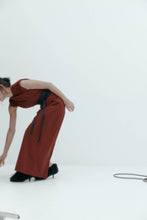 Load image into Gallery viewer, Harris Tapper Chaimberlain Top - Heirloom Hyde Boutique