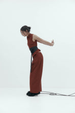 Load image into Gallery viewer, Harris Tapper Chaimberlain Top - Heirloom Hyde Boutique