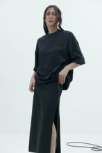 Load image into Gallery viewer, Harris Tapper Beaded Orchid T-Shirt - Black Hyde Boutique