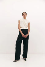 Load image into Gallery viewer, Harris Tapper Chaimberlain Top - Ivory Hyde Boutique