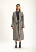 Load image into Gallery viewer, Jac + Jack Eaze Coat - Flannel Hyde Boutique