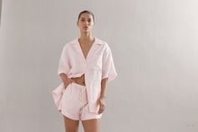 Load image into Gallery viewer, Caitlin Crisp Juno Short - Pink Linen Hyde Boutique