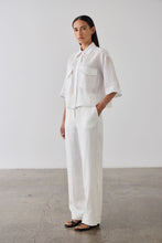 Load image into Gallery viewer, Laing Cropped Tab Shirt - White Hyde Boutique