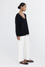 Load image into Gallery viewer, Marle Elin Jumper - Black  Hyde Boutique   
