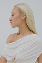 Load image into Gallery viewer, Porter Petite Thick Huggies 8mm - Gold Hyde Boutique