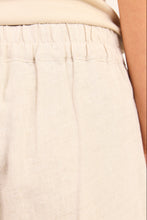 Load image into Gallery viewer, RE:UNION Label Curator Linen Pleat Front Wide Leg Pants - Natural