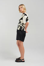 Load image into Gallery viewer, Nyne Resolve Short - Black Hyde Boutique