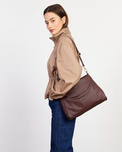 Load image into Gallery viewer, Saben Becks Shoulder Bag - Espresso Bag Saben